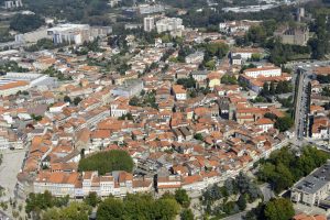 Câmara Municipal de Guimarães implementa regulamento de apoio à economia
